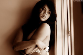 Shyla Jennings en un posado erótico artístico, foto 8